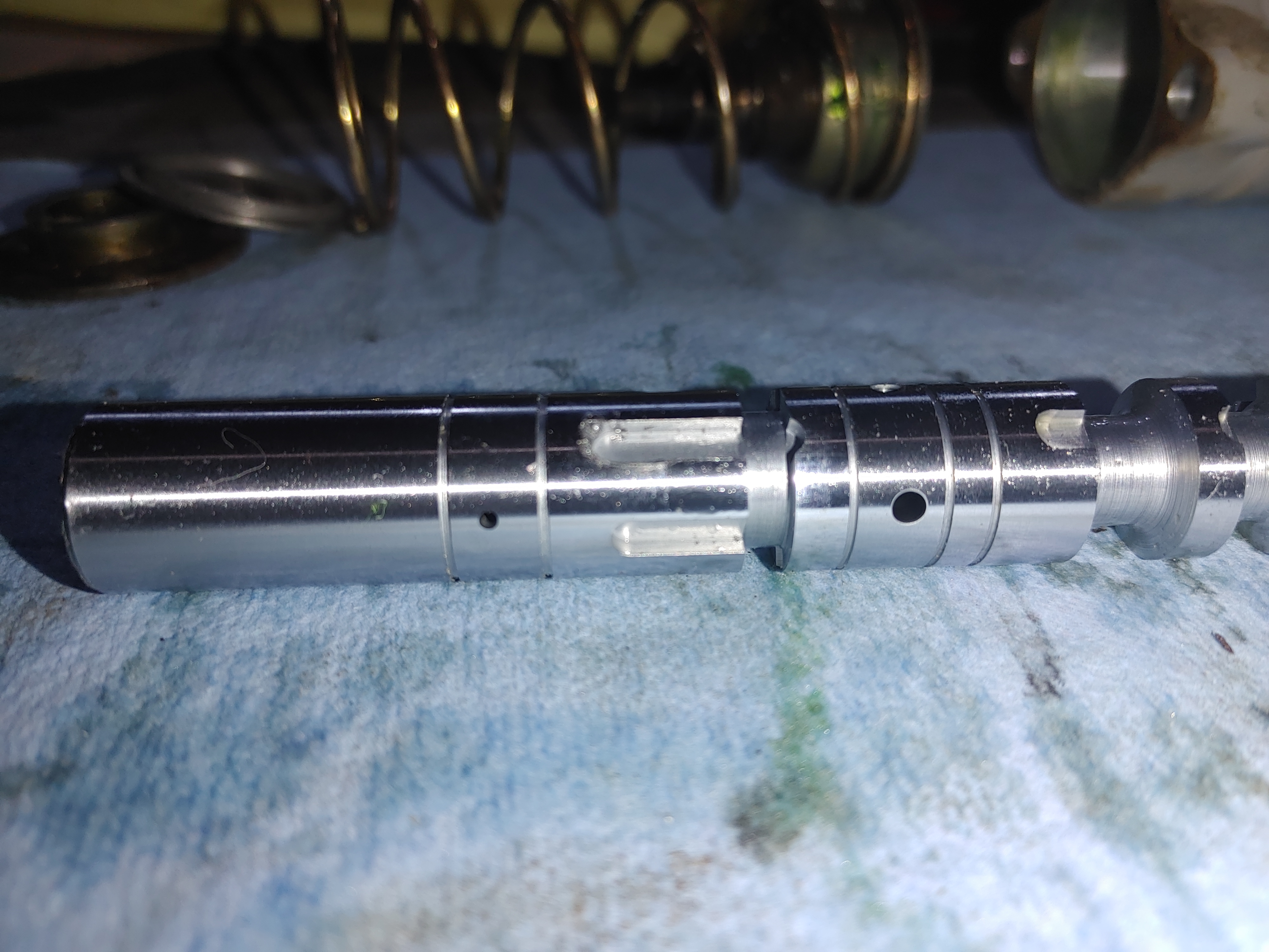 Spool damage 2.jpg