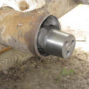 clr1001 853 axle repair etc IMG_3262.JPG
