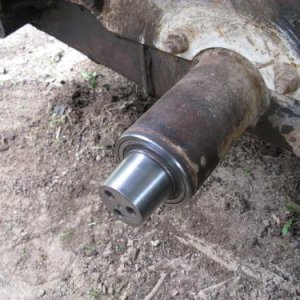 clr1001 853 axle repair etc IMG_3260.JPG